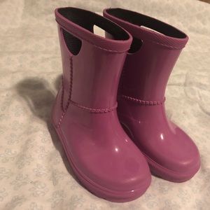 Ugg Toddler rain boots size 7